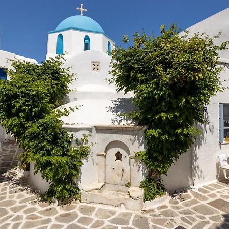 Hotel Dina Parikia  Bagian luar foto